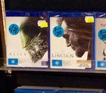 File:Alien and Lincoln.jpg